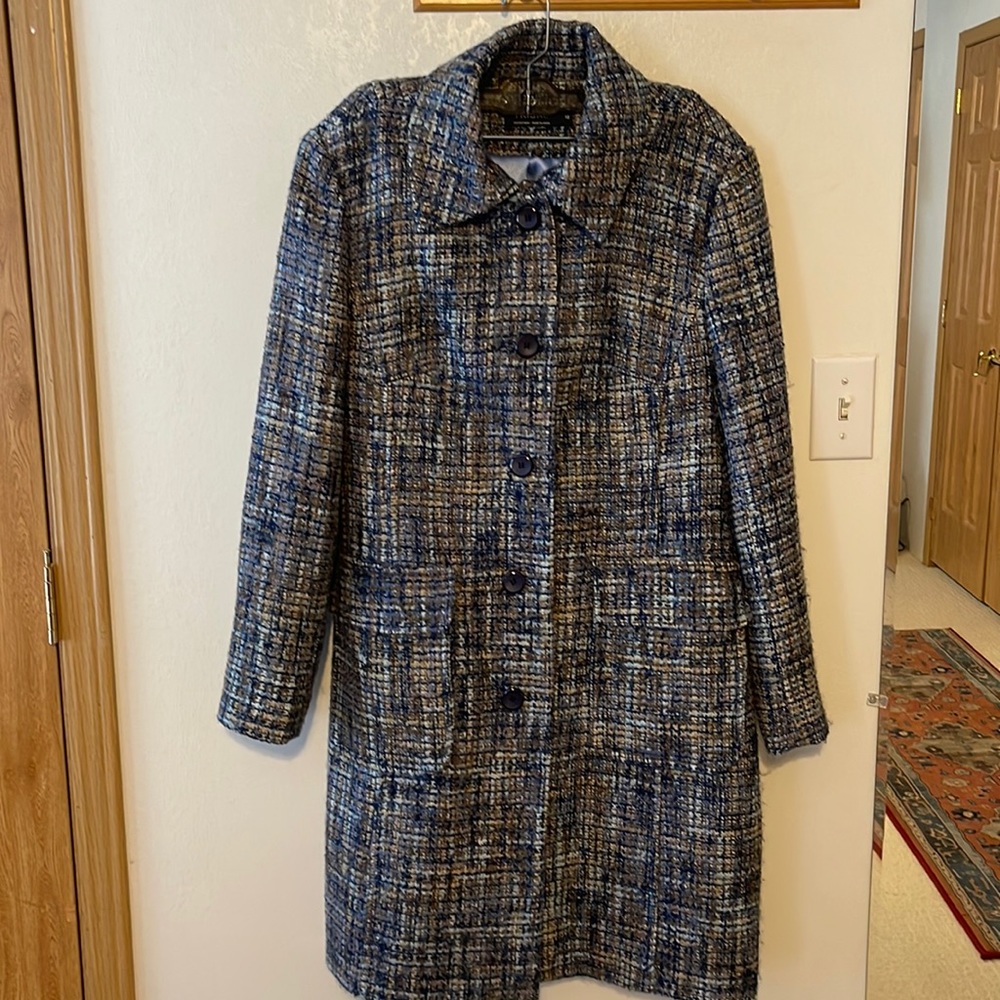 Tribal woman’s coat. Perfect condition. Size 12.